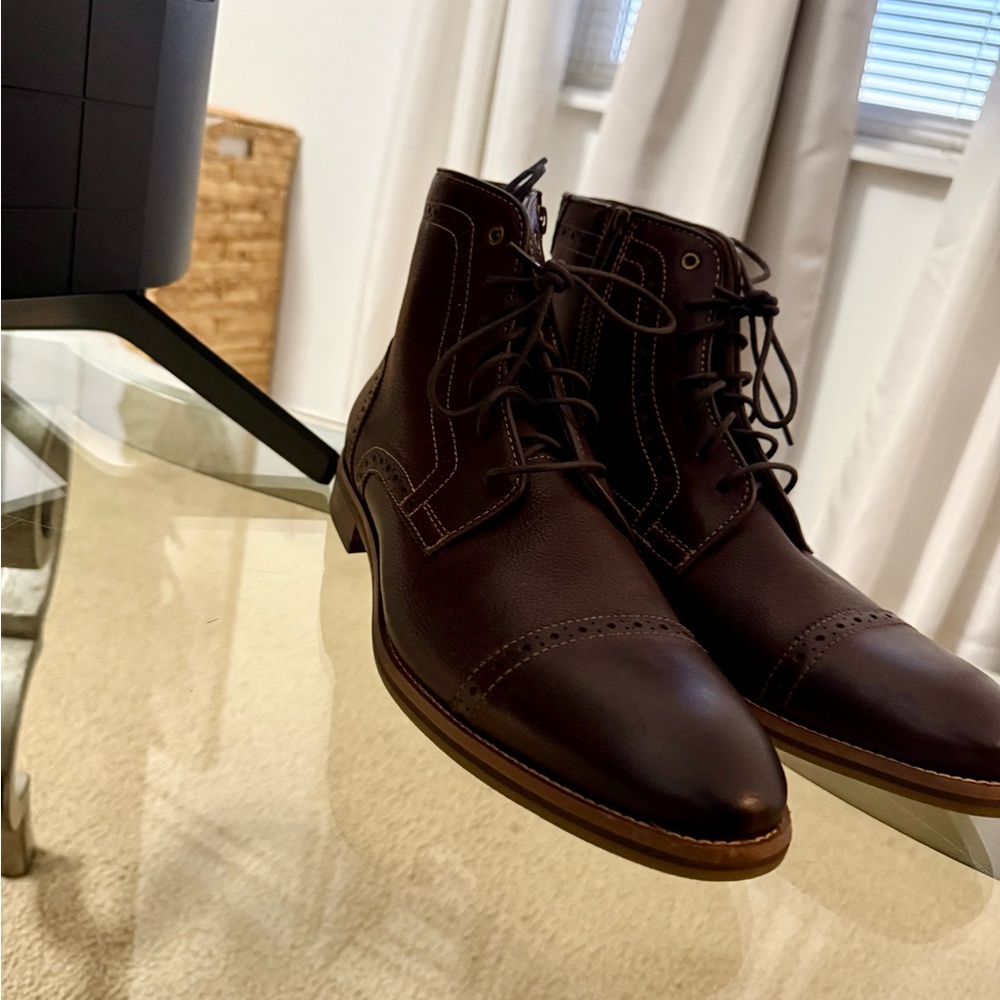 Johnston & Murphy Warner Cap Toe Boots - Picture 2 of 5